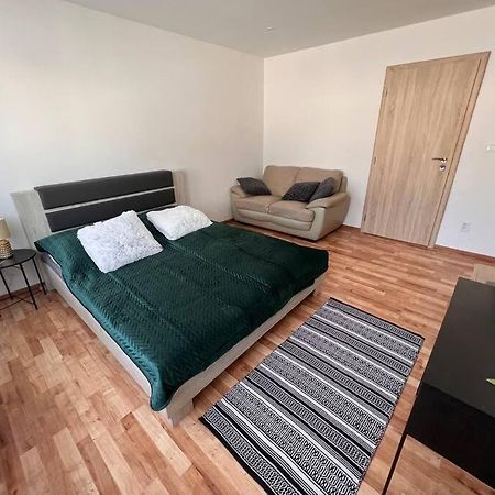 Apartman Centrum Sturka Мартін Екстер'єр фото